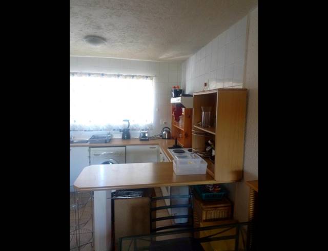 2 BEDROOM PROPERTY TO RENT IN WATERKLOOF